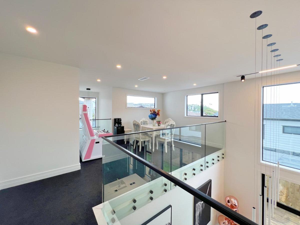 Elegant Beach House In Long Bay Auckland Exterior foto